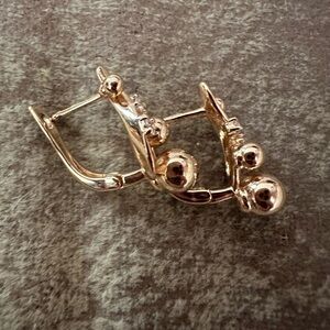 Source Unknown Gold Minimalist Earrings